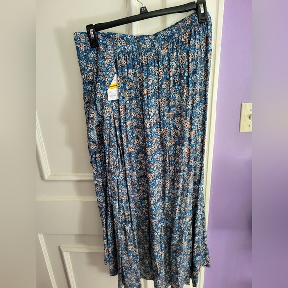 Sonoma Goods For Life® Wrap Ruffle Maxi Skirt NWT - Picture 8 of 9